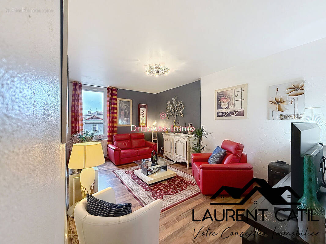 Appartement à ROMANS-SUR-ISERE