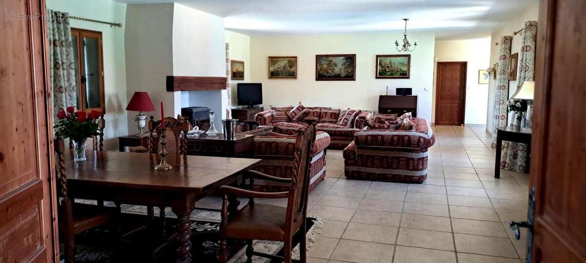 salon poele woodburner - Maison à MONLEZUN