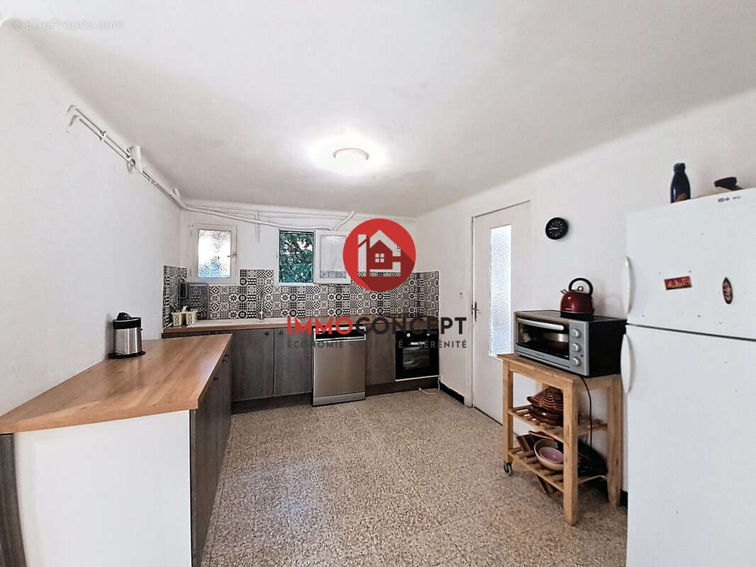 Maison à ROQUEMAURE