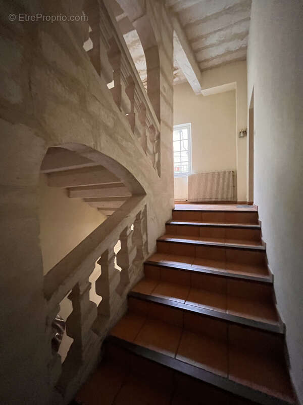 Appartement à BEZOUCE