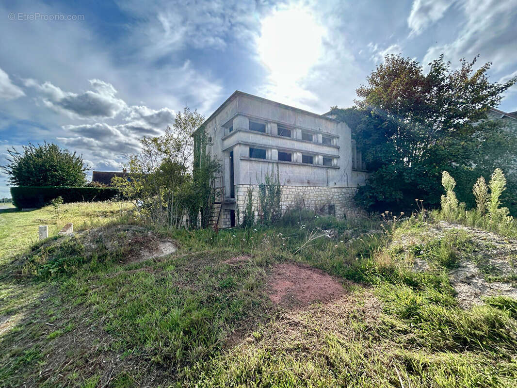 Terrain à LA CHAPELLE-GAUTHIER