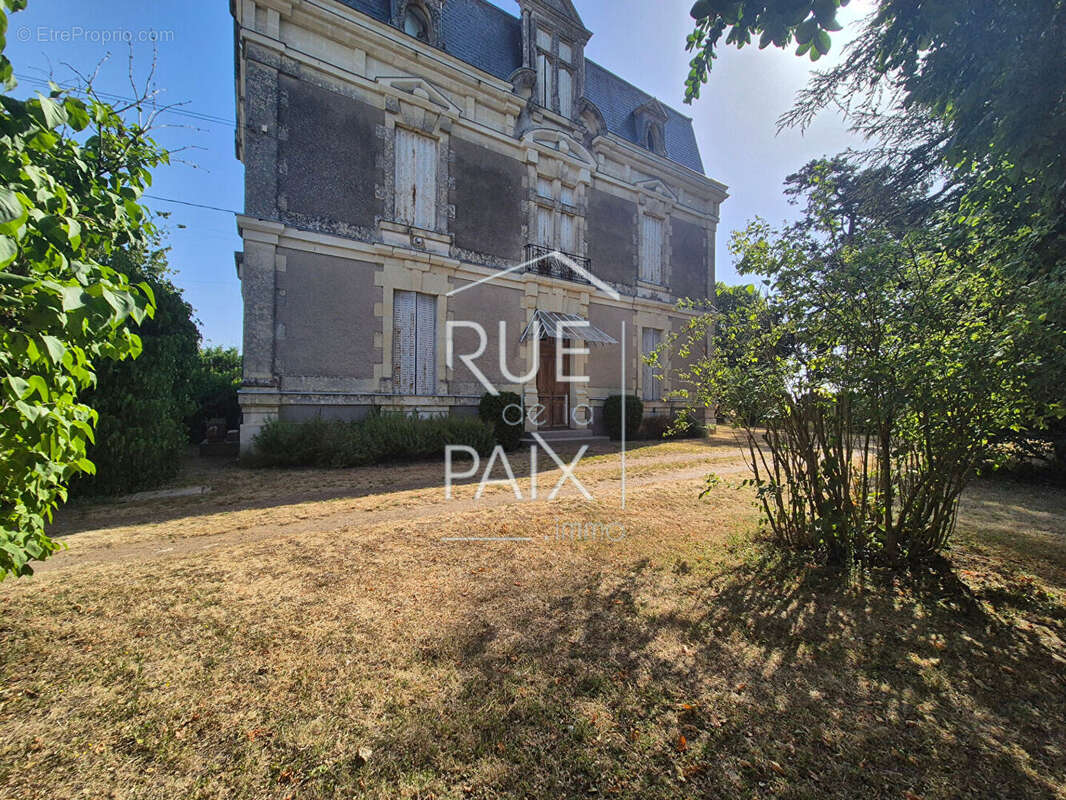 Maison à BASSES