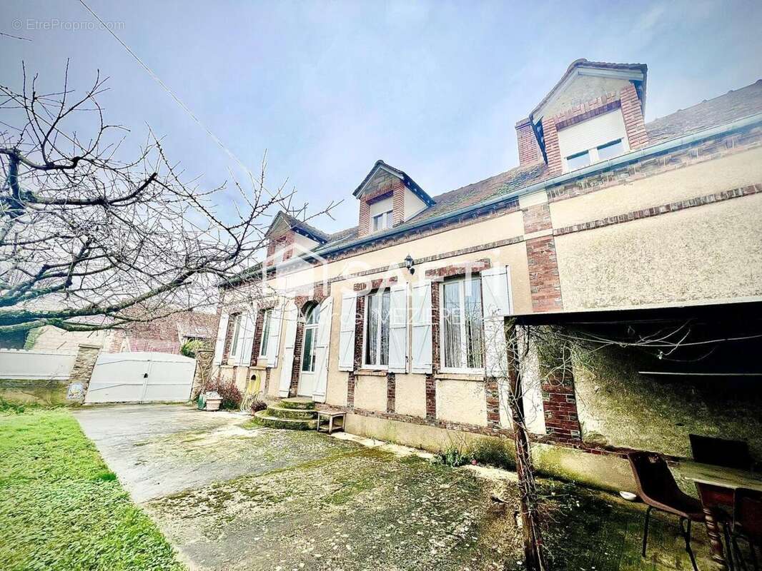 Photo 7 - Maison à THORIGNY-SUR-OREUSE