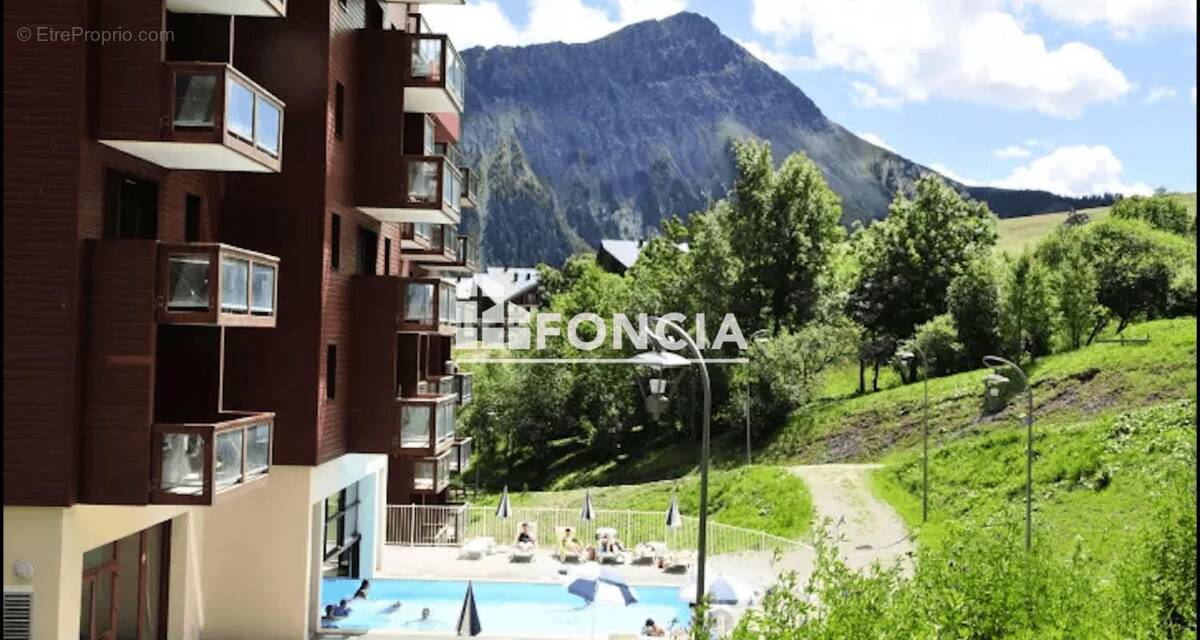 Appartement à LE CHATEL