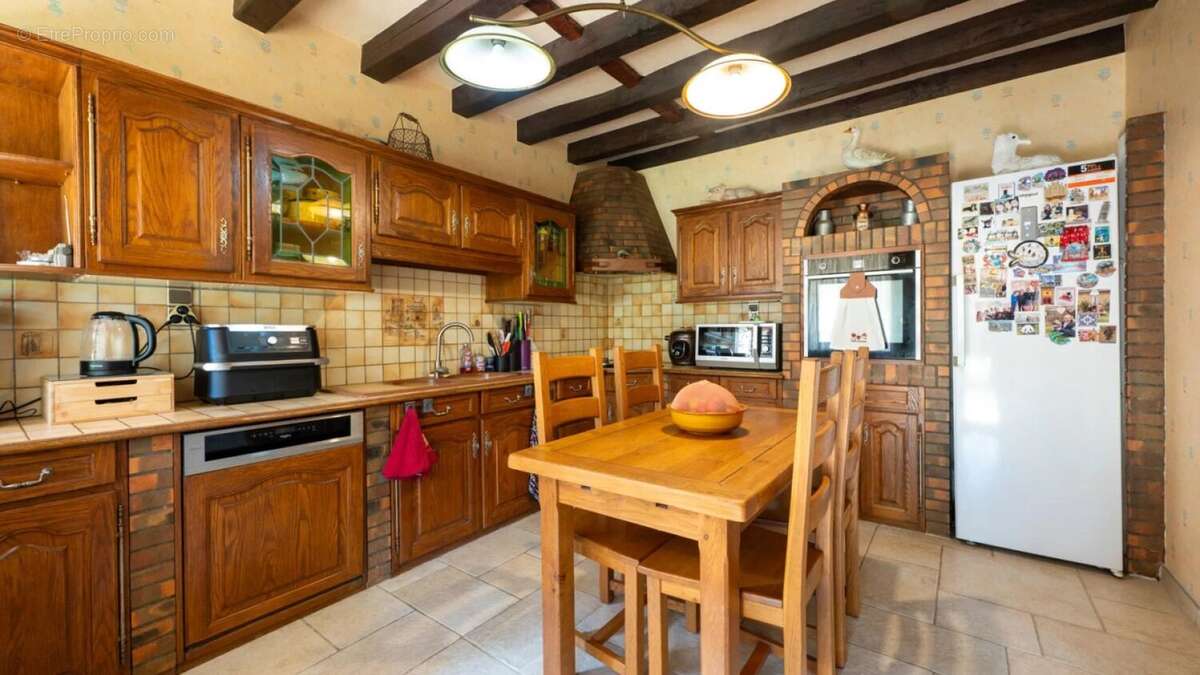 EXCLUSIVITE - Cadre de vie paisible pour cette belle et spacieus - photo 12