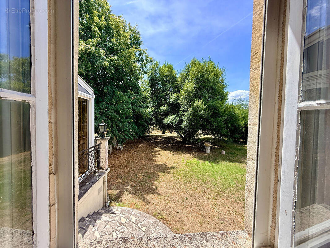 Maison à SAINT-LOUBES