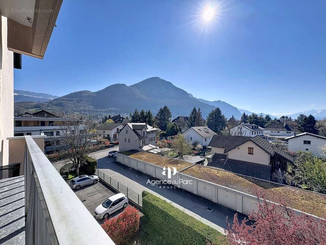 Appartement à ANNECY-LE-VIEUX