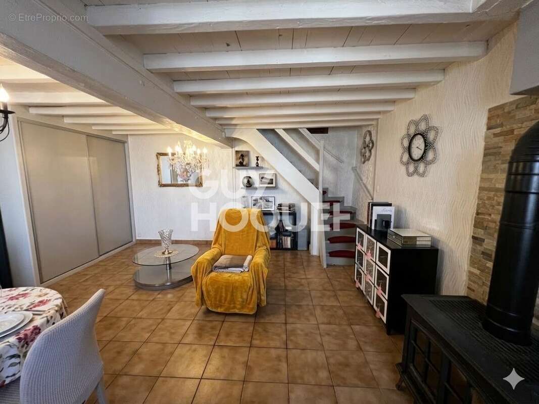Maison à COTTANCE