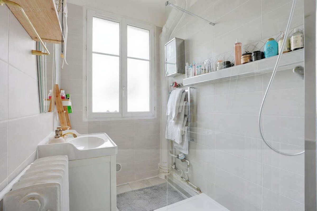 Appartement à COLOMBES