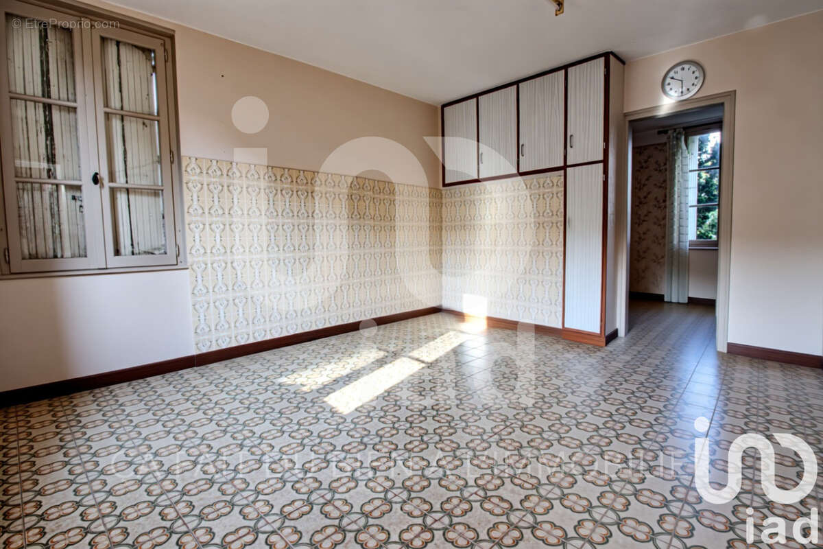 Maison 125 m² à Ambenay  - photo 3