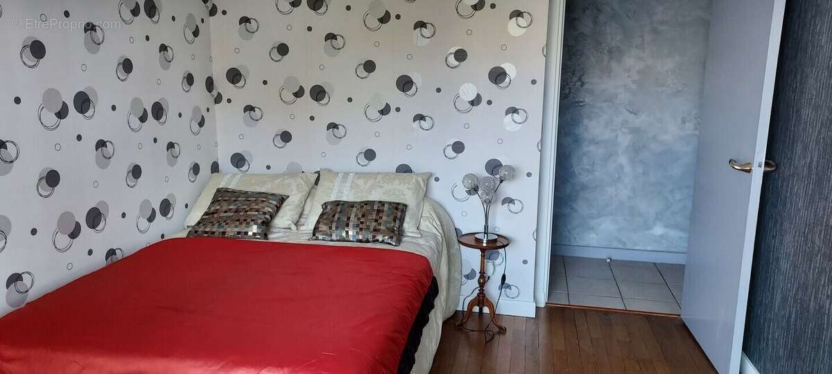 Appartement à LYON-8E