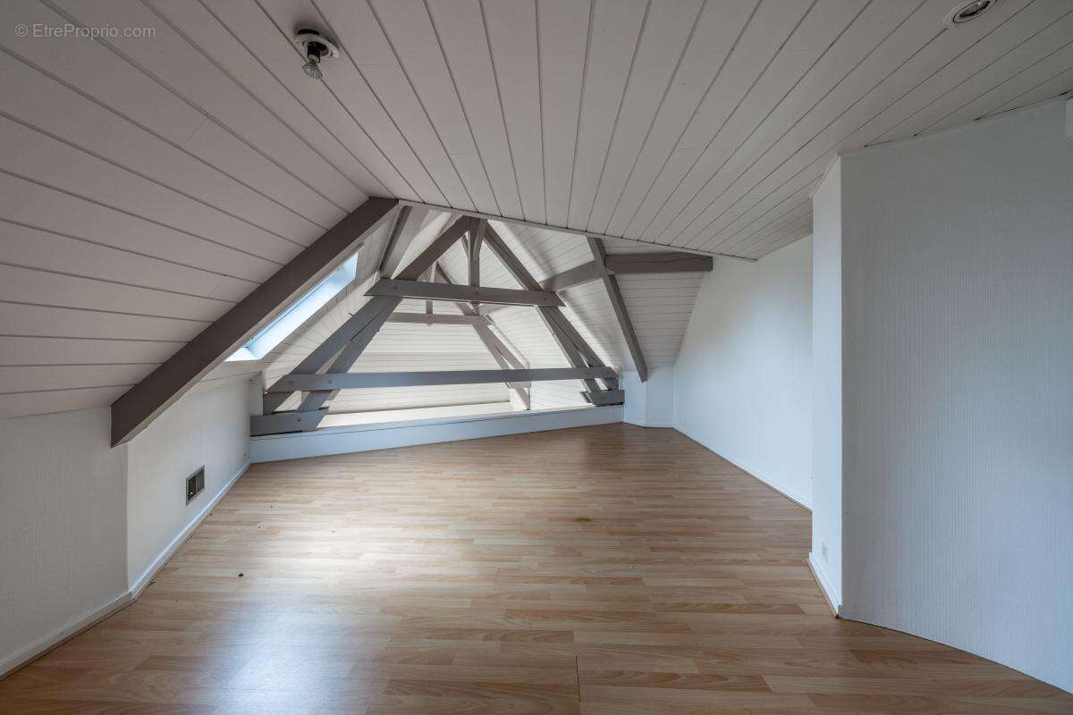 Maison à DIVONNE-LES-BAINS