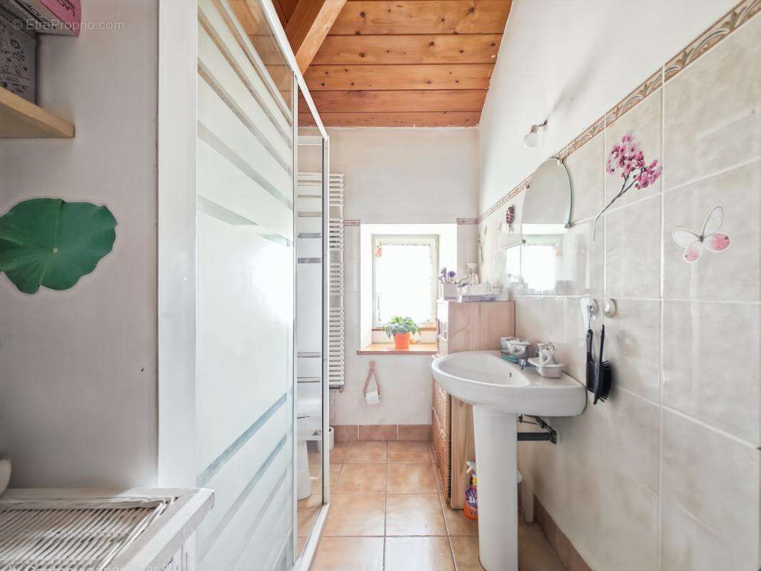Maison à MEZIN