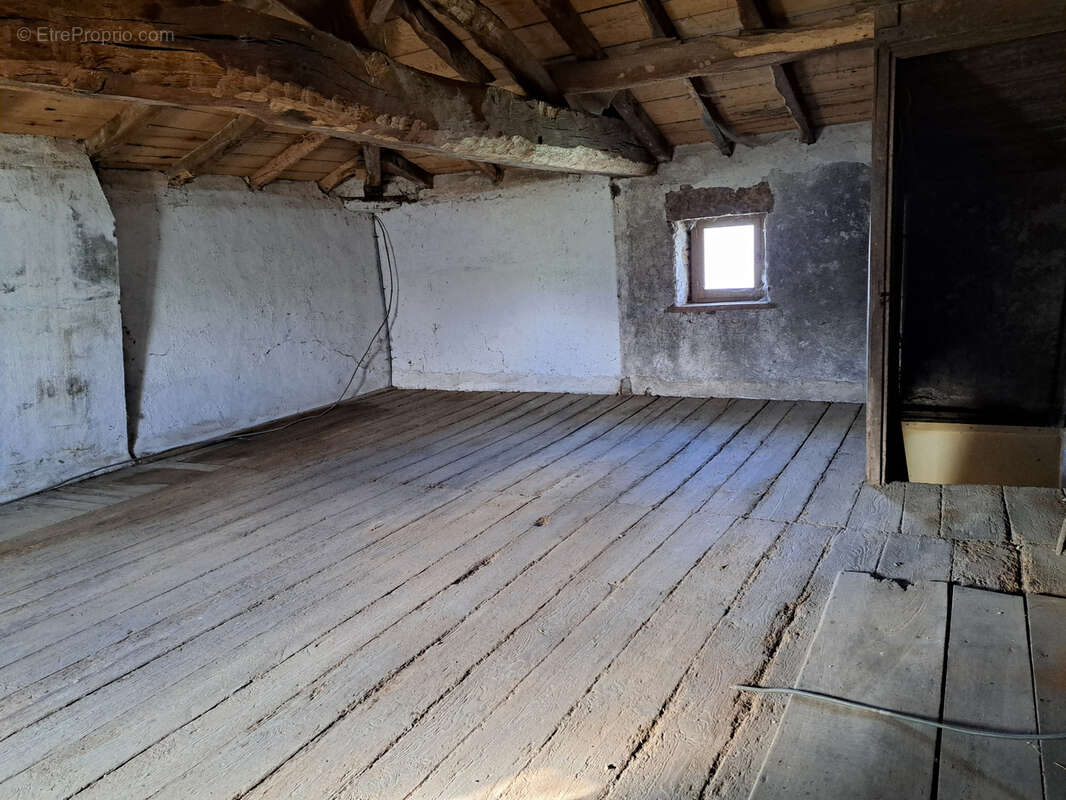 Maison à LA REGRIPPIERE