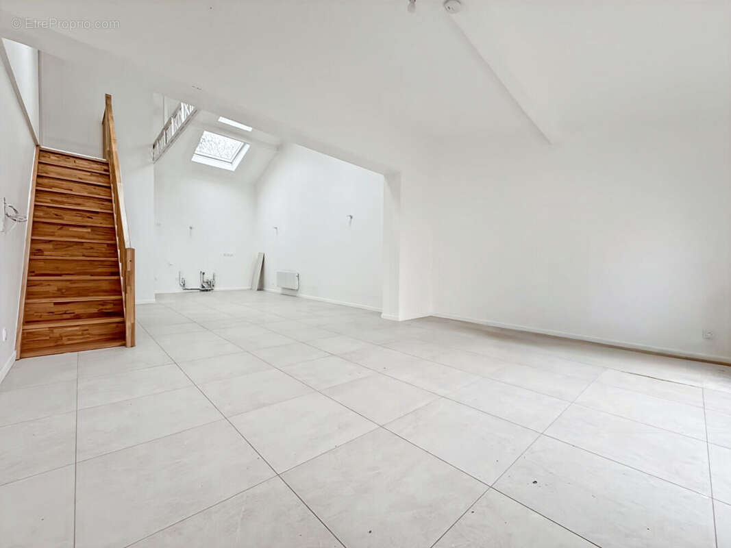 Maison à ROSNY-SOUS-BOIS