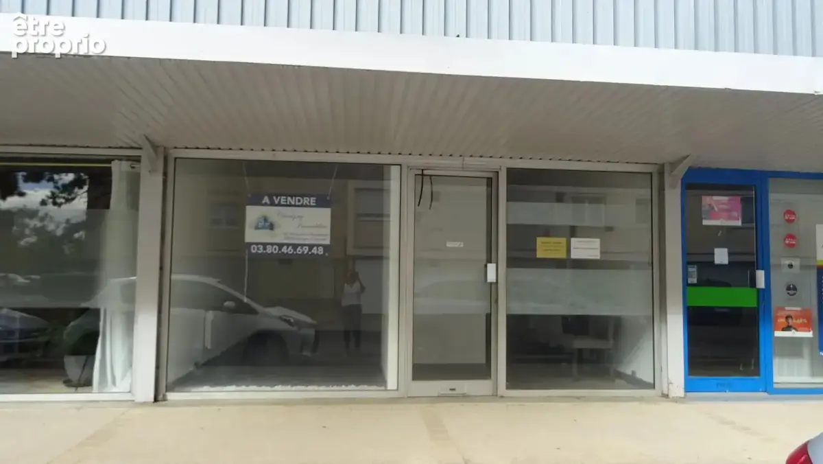 Photo Commerce à Chevigny-Saint-Sauveur au prix de 69 000€