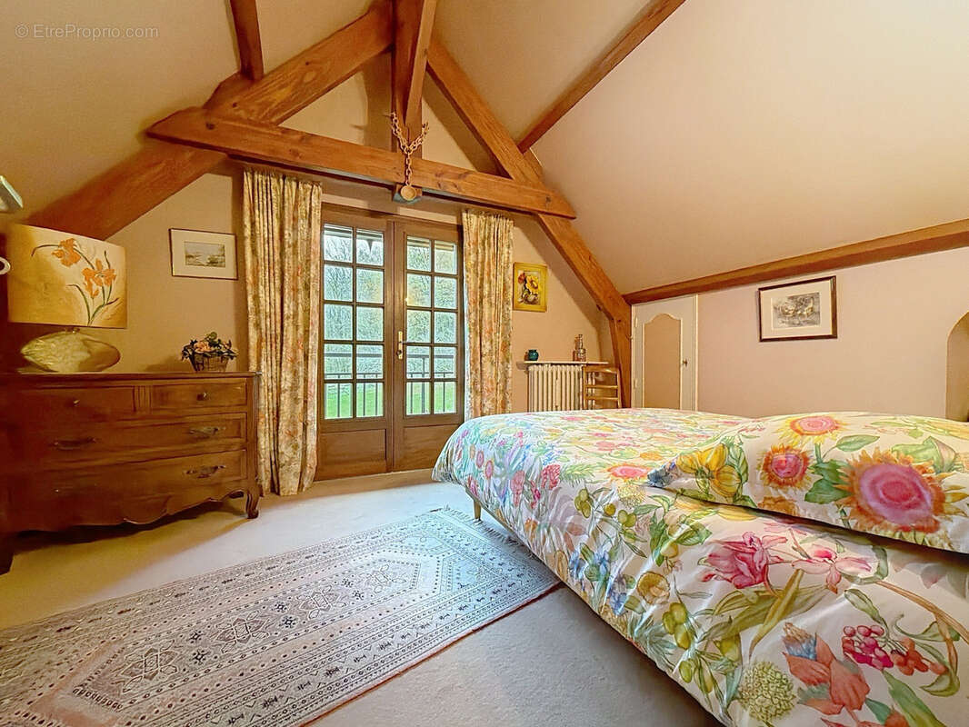 Maison à SAINT-VIANCE