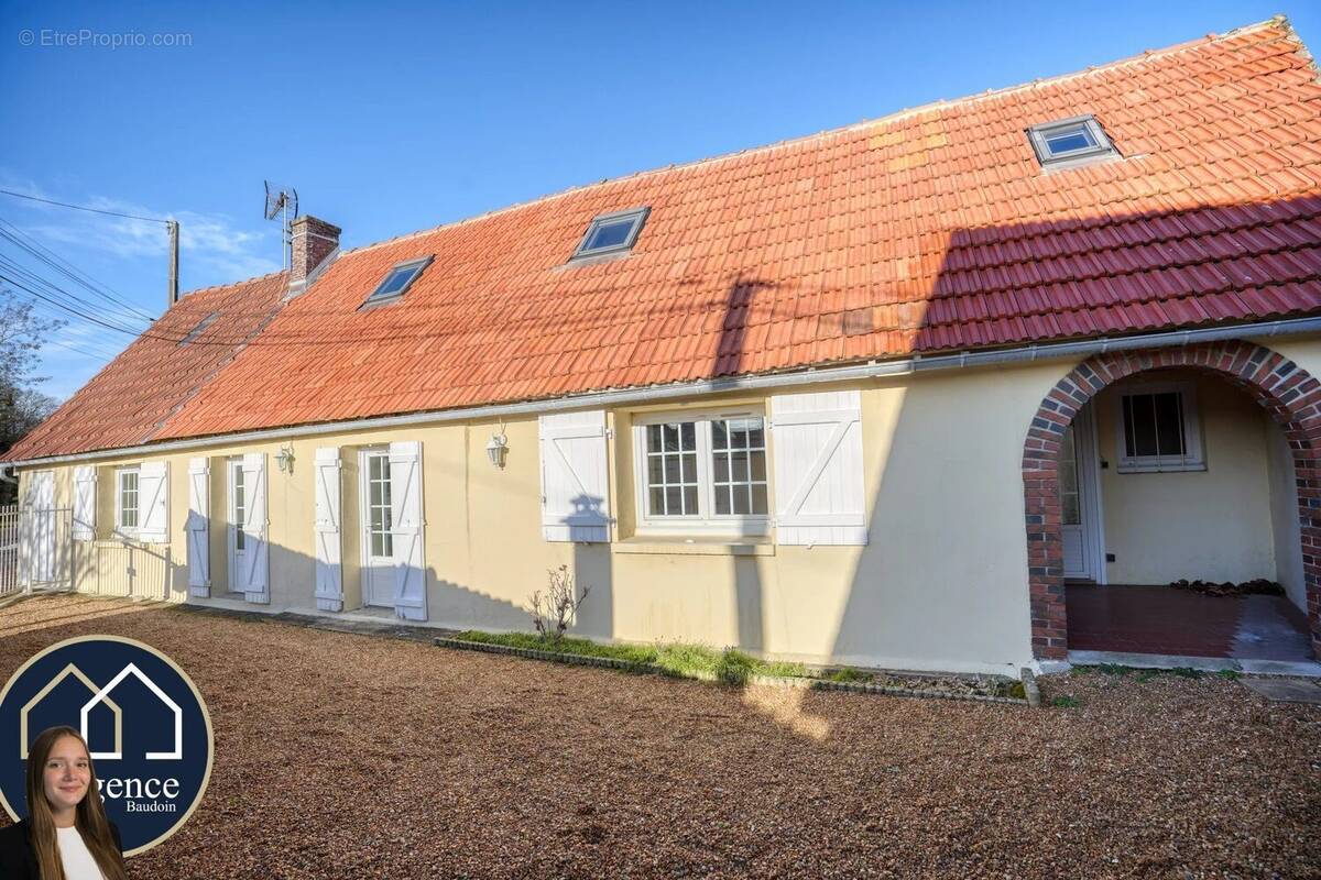 Maison à COURVILLE-SUR-EURE