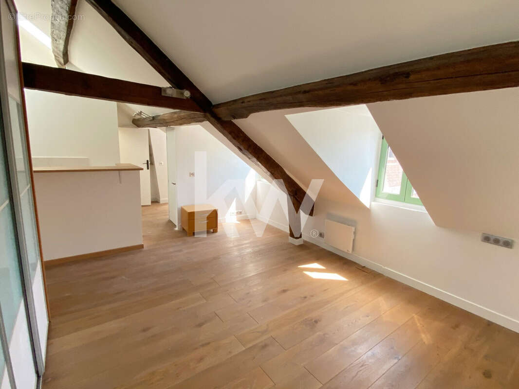 Appartement à PARIS-3E