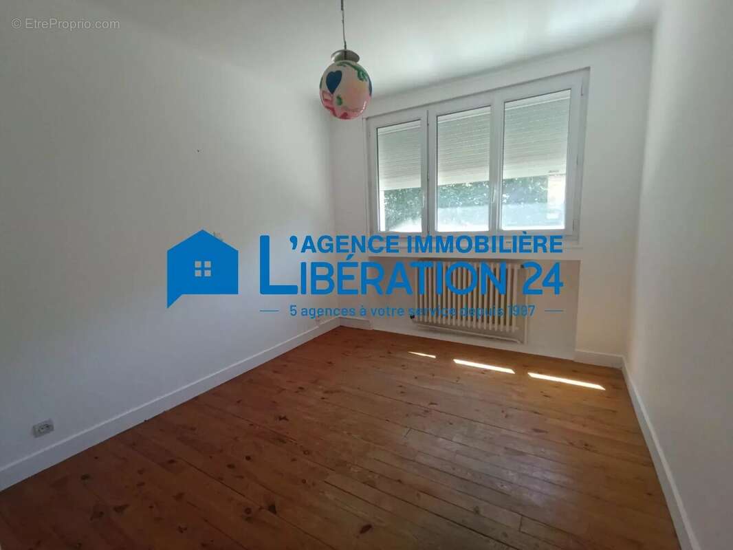 Maison de 5 pièces à Saint-Étienne  108 m² - photo 6