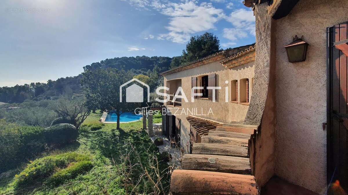 Photo 4 - Maison à SOLLIES-VILLE