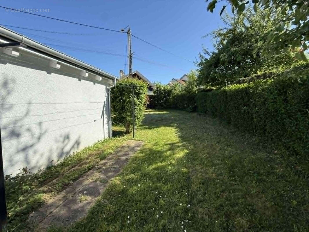 Maison à CHARLEVILLE-MEZIERES