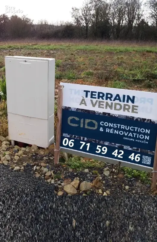 Terrain à CINQ-MARS-LA-PILE