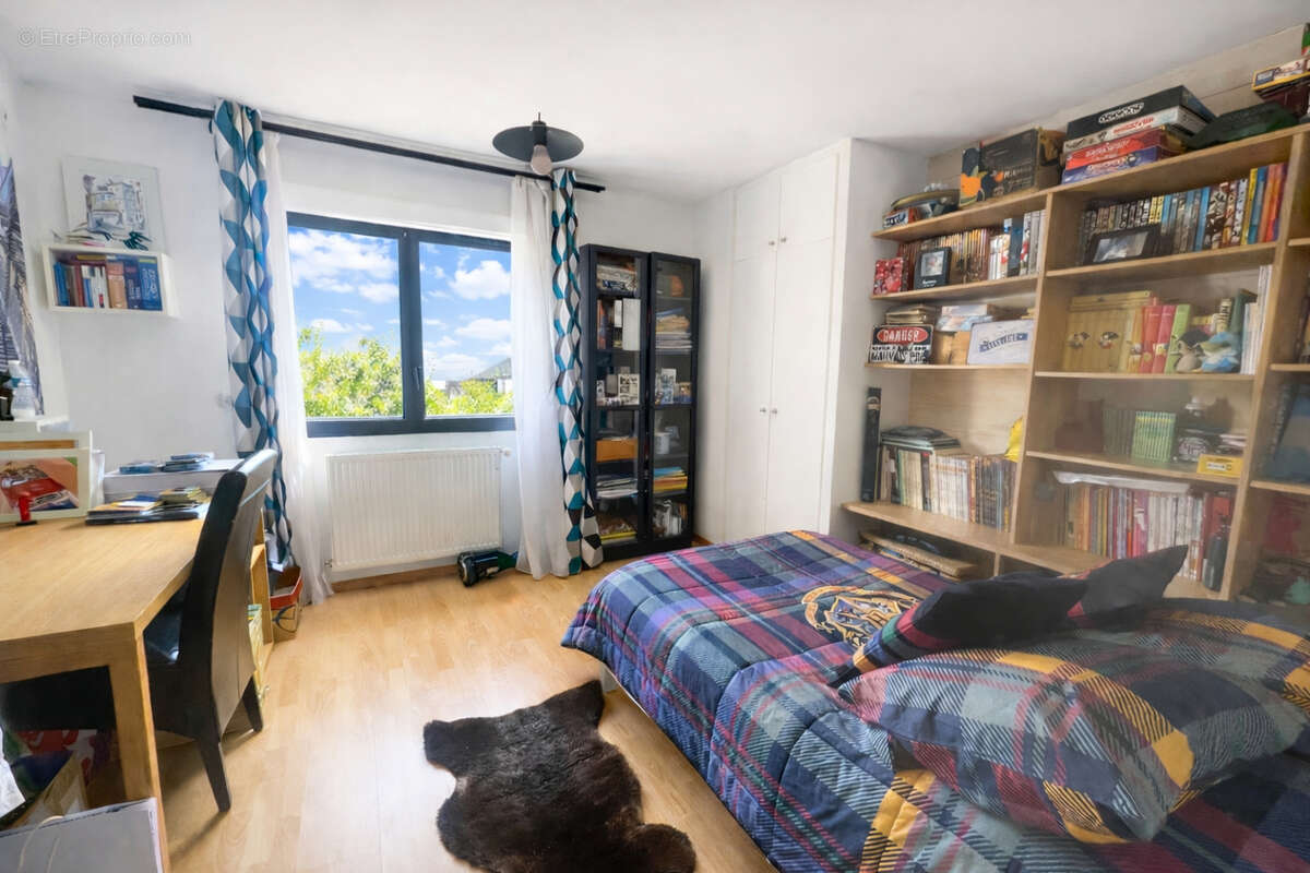 Maison à NEUILLY-PLAISANCE