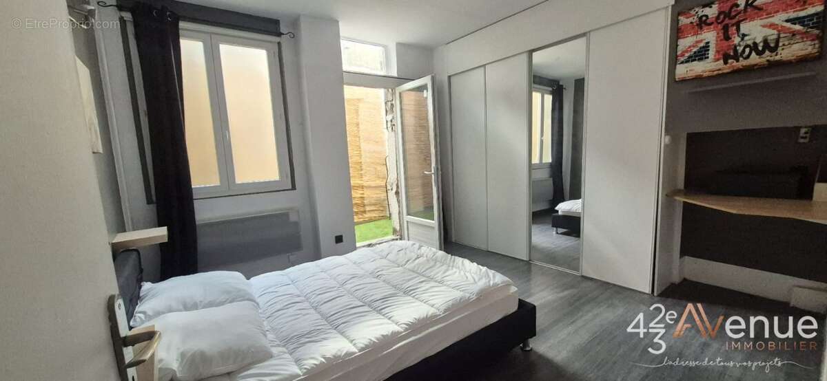 Appartement à SAINT-ETIENNE