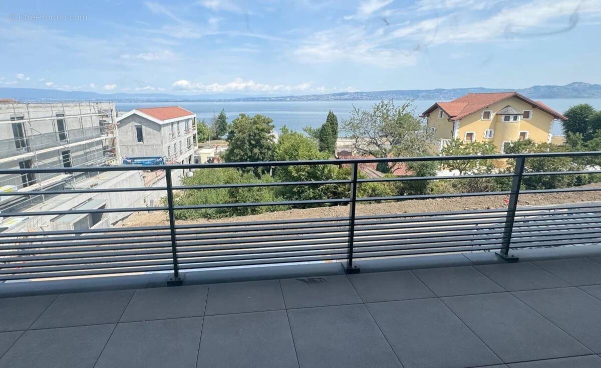 Appartement à NEUVECELLE