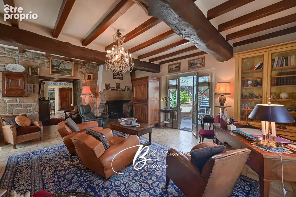 A vendre Maison de caractère avec piscine chauffée et pool-house 10 min de Paimpol - photo 10
