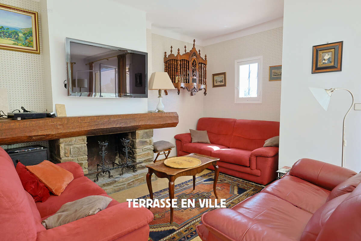 Maison à CARQUEIRANNE