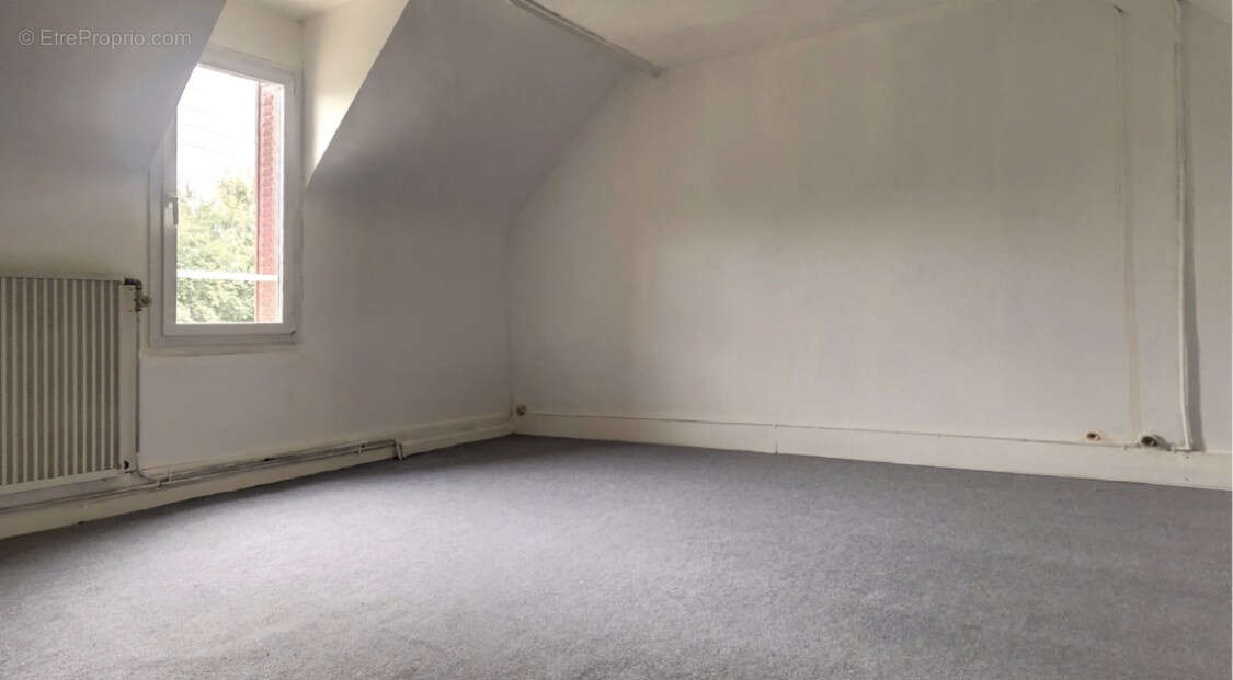 Maison à SAINTE-SAVINE