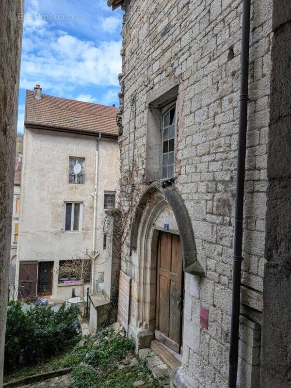 Photo 1 - Maison à SALINS-LES-BAINS