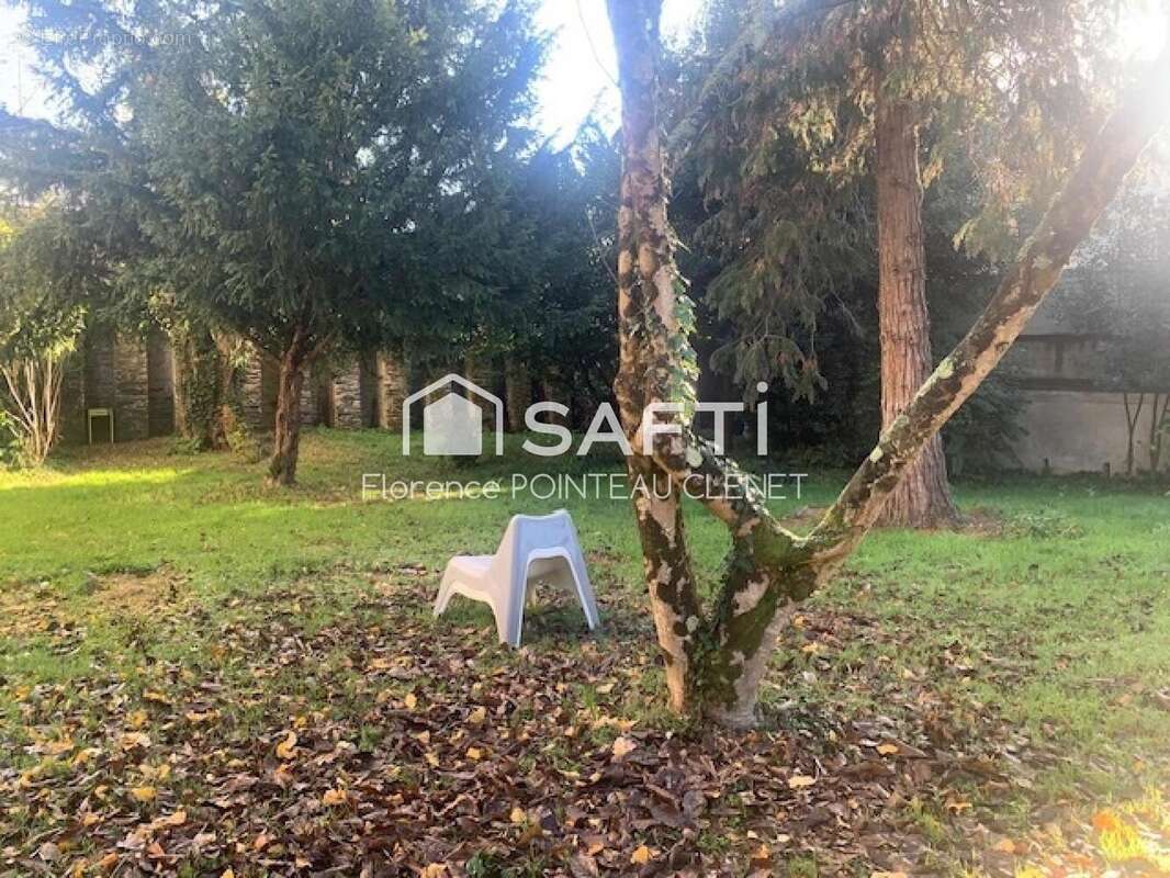 Photo 2 - Maison à LES PONTS-DE-CE