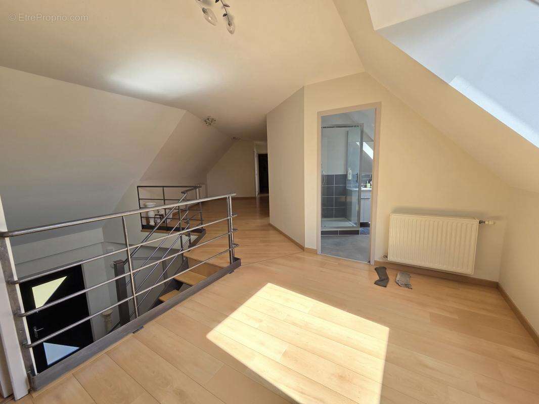 Pavillon contemporain recent offrant 220m² hab sur 2000m² - photo 21