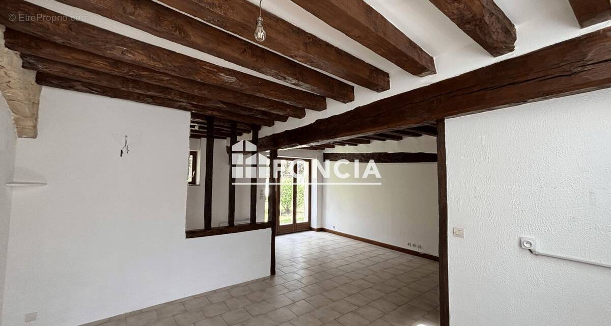 Appartement à PACY-SUR-EURE
