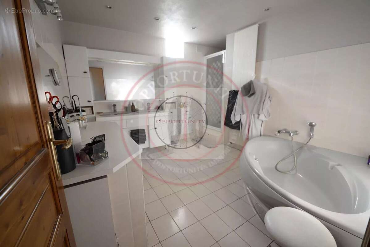 Maison 155 m² à Fontenay-Sous-Bois  - photo 14