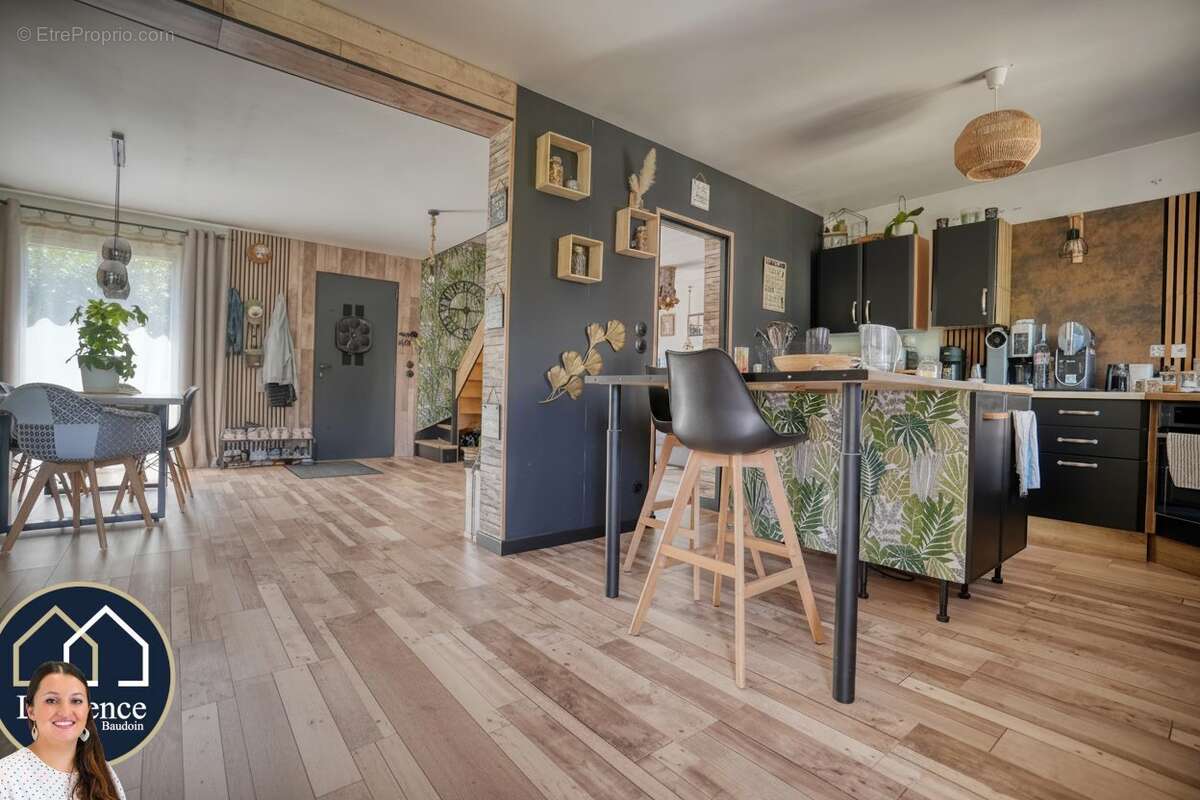 Maison 102 m² à Nogent-Le-Roi  - photo 3