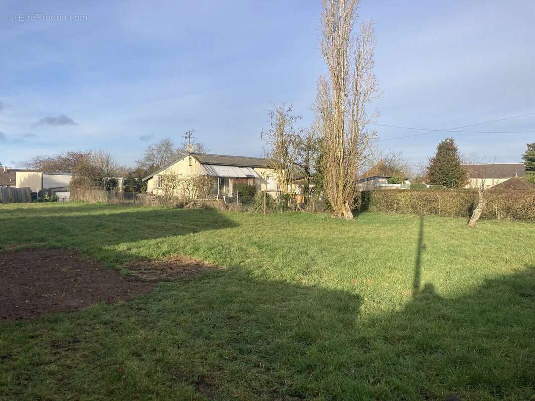 Terrain à CHANTELOUP