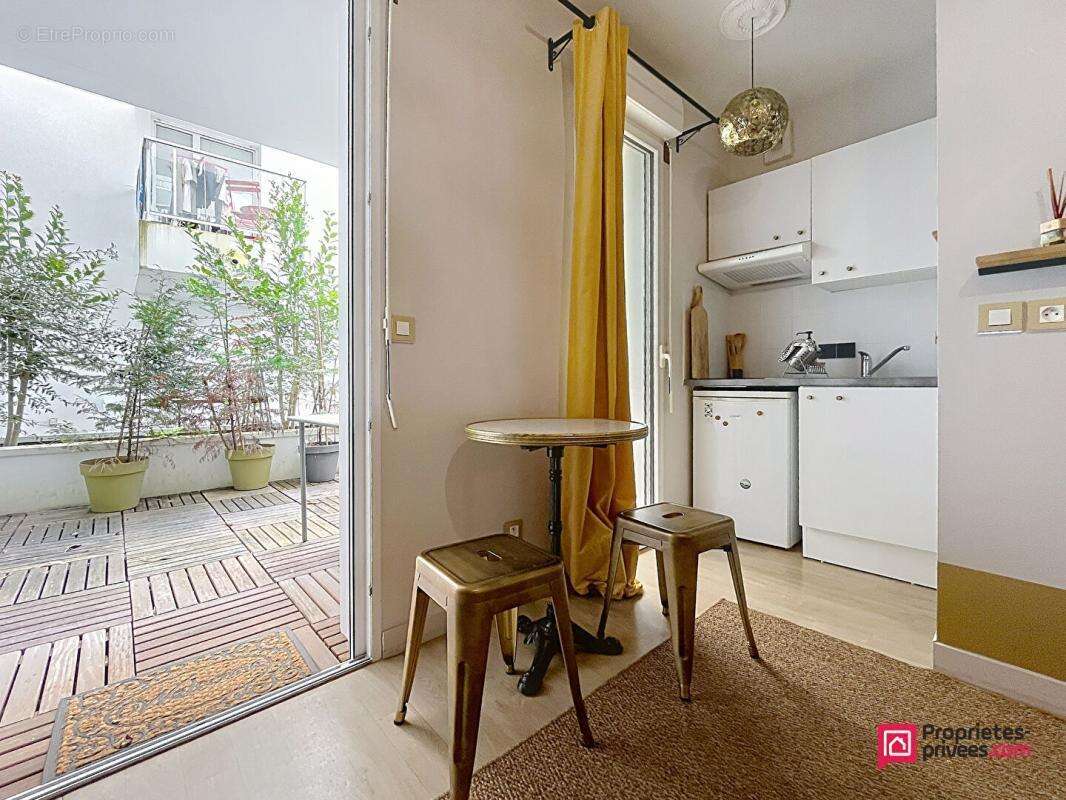 Appt La Rochelle 20 m2 - Idéal investisseur - Entre la Gare et le Centre ville - photo 4