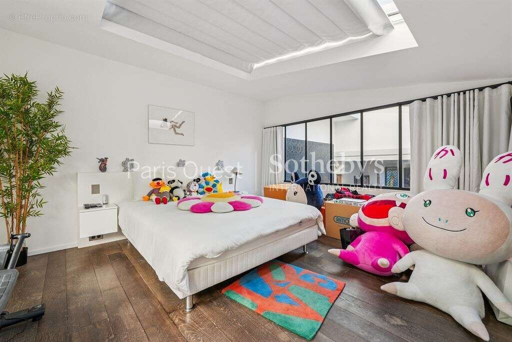 Appartement à PARIS-2E