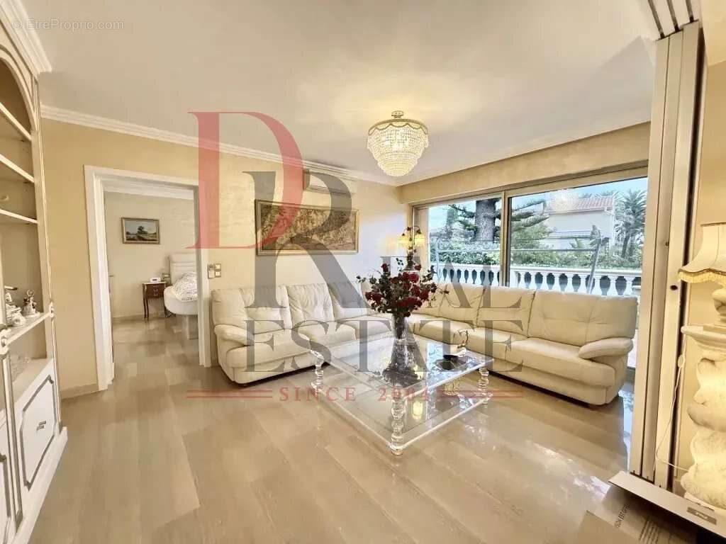 Appartement à BEAULIEU-SUR-MER