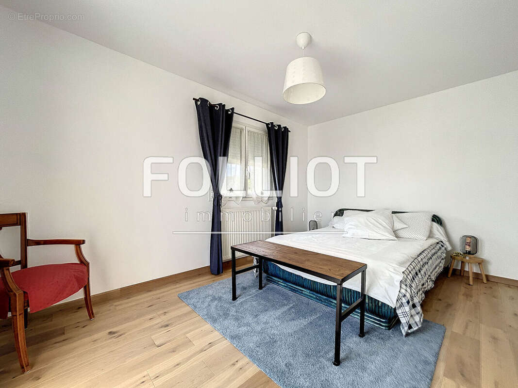 ACHAT / VENTE d'une maison T6 (180 m²) à REVIERS, terrain 1265 m2 - photo 13