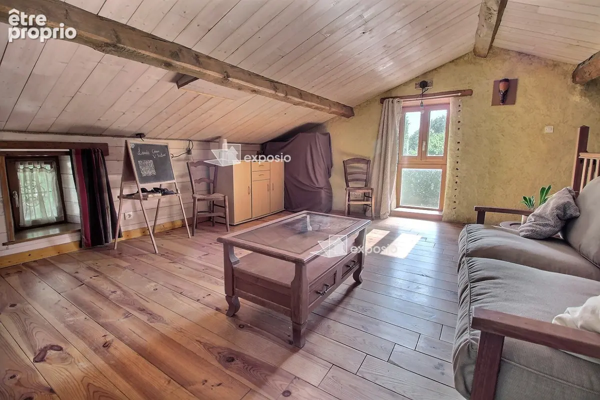 OULMES . Charmante maison en pierre de 172 m² habitables - photo 9