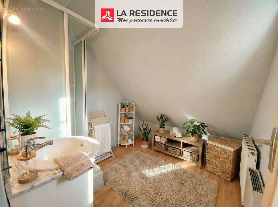 Maison 137 m² à Orgerus  - photo 9