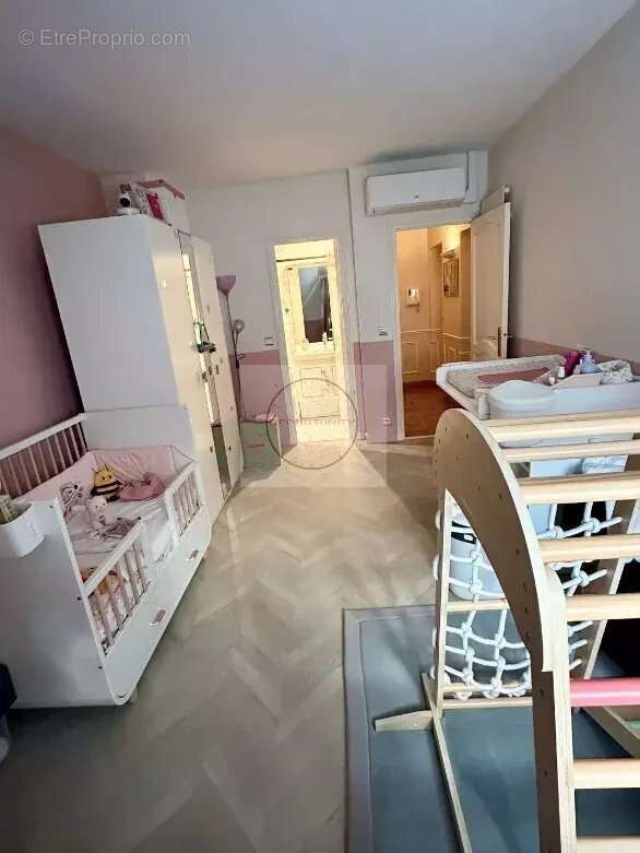 Maison 160 m² à Montreuil  - photo 16