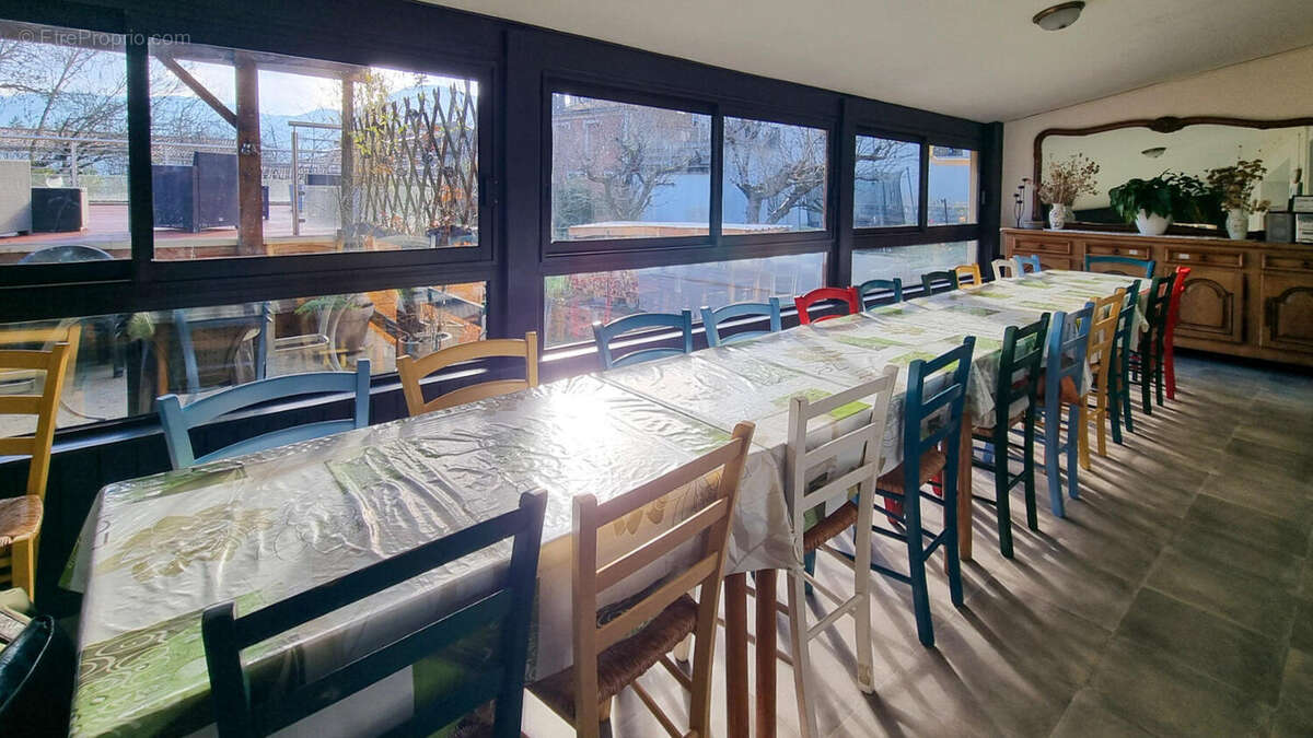 salle a manger - Maison à PUIVERT