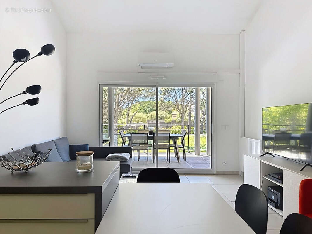 Appartement à MOUGINS