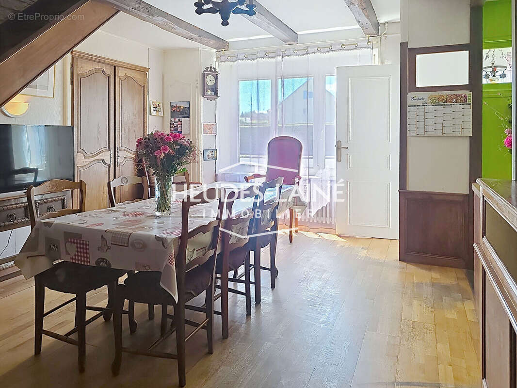 Maison à MARCEY-LES-GREVES